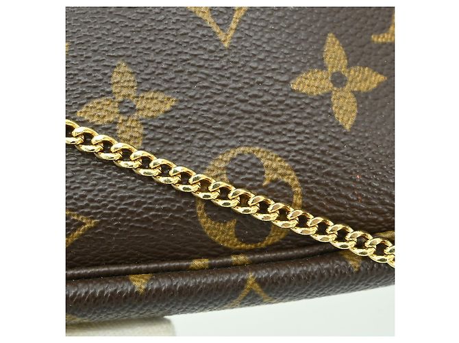 Louis Vuitton Mini pochette accessoires Canvas Mini Brown - view 6