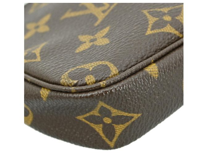 Louis Vuitton Mini pochette accessoires Canvas Mini Brown - view 7