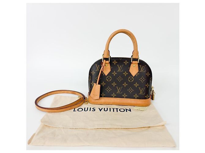 Borsa Louis Vuitton Alma Monogram Canvas BB Marrone - vista 2