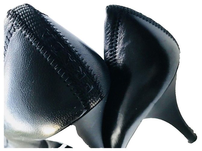Décolleté a punta in pelle nera Prada Nero - vista 10