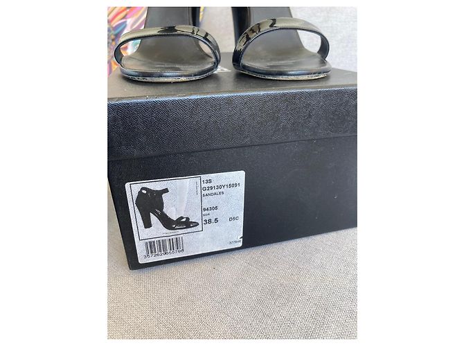 Chanel Sandali con tacco in pelle nera e scamosciata Nero - vista 16