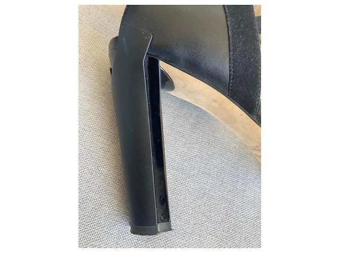 Chanel Sandali con tacco in pelle nera e scamosciata Nero - vista 8