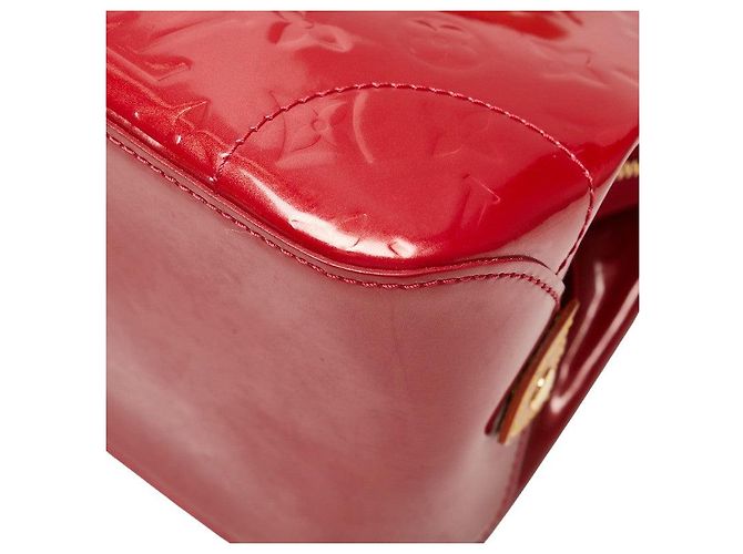 Borsa a tracolla Louis Vuitton Rosewood Avenue Monogram Vernis Rosso - vista 4