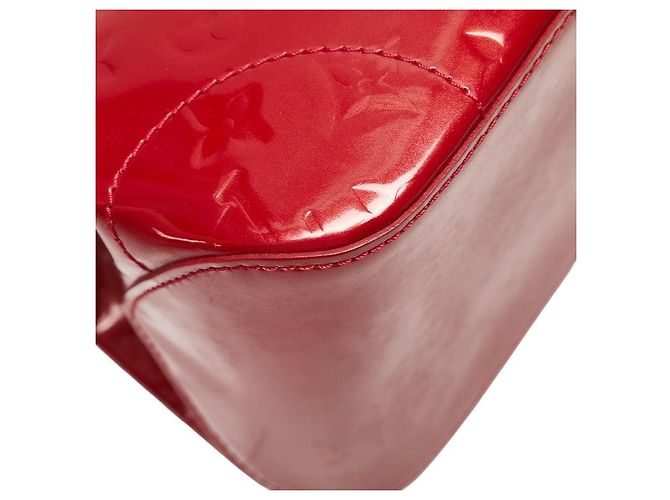 Borsa a tracolla Louis Vuitton Rosewood Avenue Monogram Vernis Rosso - vista 5