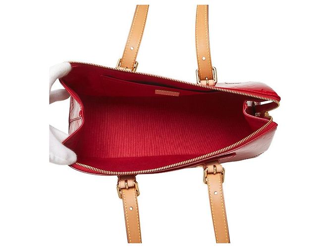 Borsa a tracolla Louis Vuitton Rosewood Avenue Monogram Vernis Rosso - vista 9