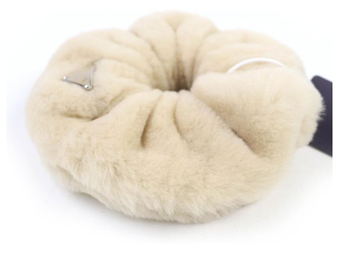 Prada Triangle logo Mouton Scrunchie Beige - view 2