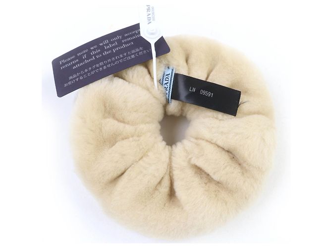 Prada Triangle logo Mouton Scrunchie Beige - view 4