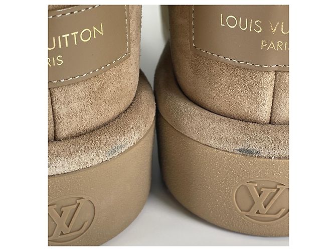 Botines cortos de mouton Louis Vuitton Beige - vista 11