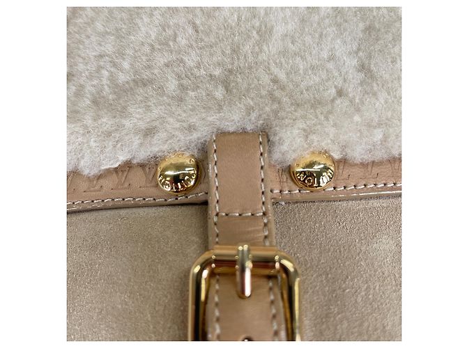 Botines cortos de mouton Louis Vuitton Beige - vista 7