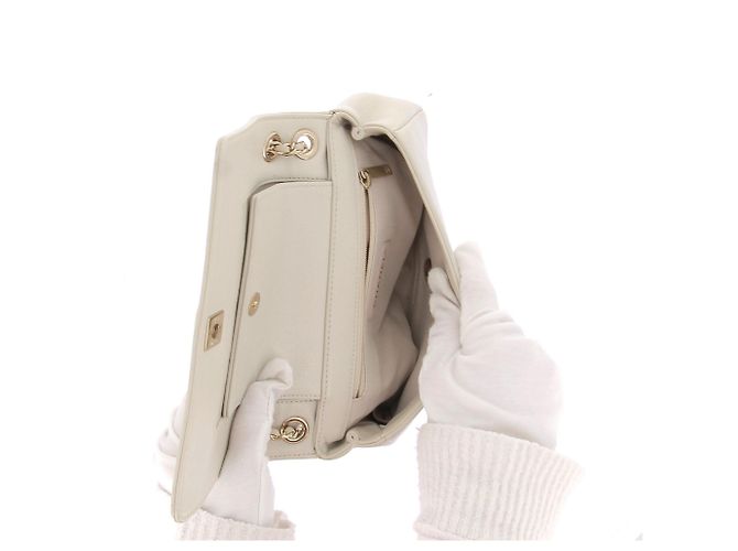 Chanel Borsa a tracolla "Mademoiselle" Beige - vista 7