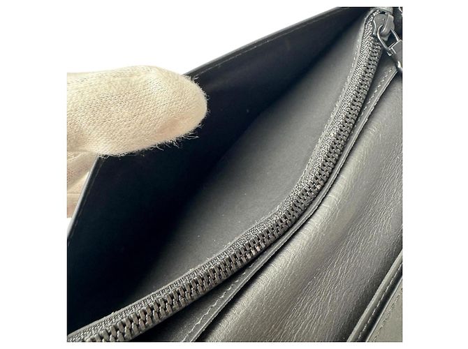 Louis Vuitton Monogram Shadow Portefeuille Brazza Nero - vista 9