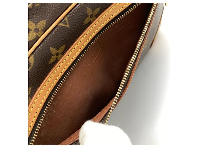 Borsa Dragonne Louis Vuitton Marly Marrone - vista 4