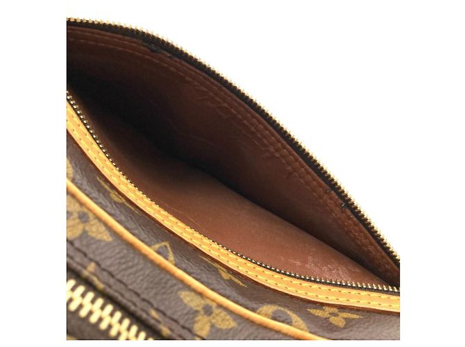 Borsa Dragonne Louis Vuitton Marly Marrone - vista 5