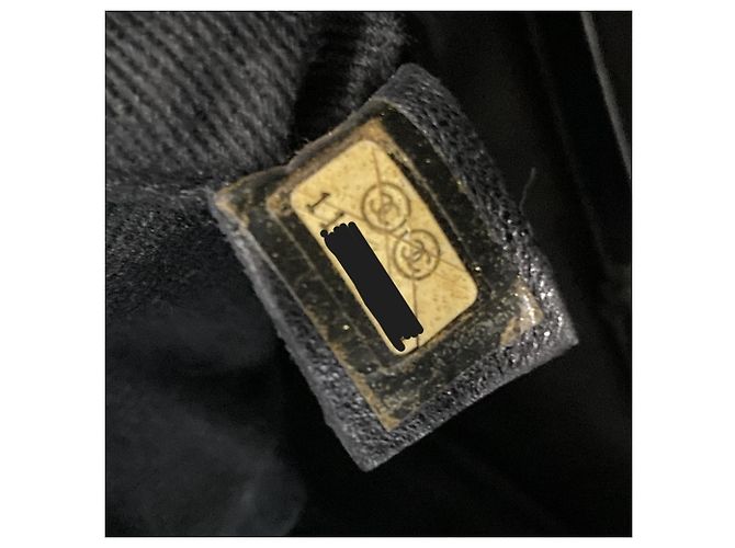 Sac à main Chanel Wild Stitch en noir - vue 14