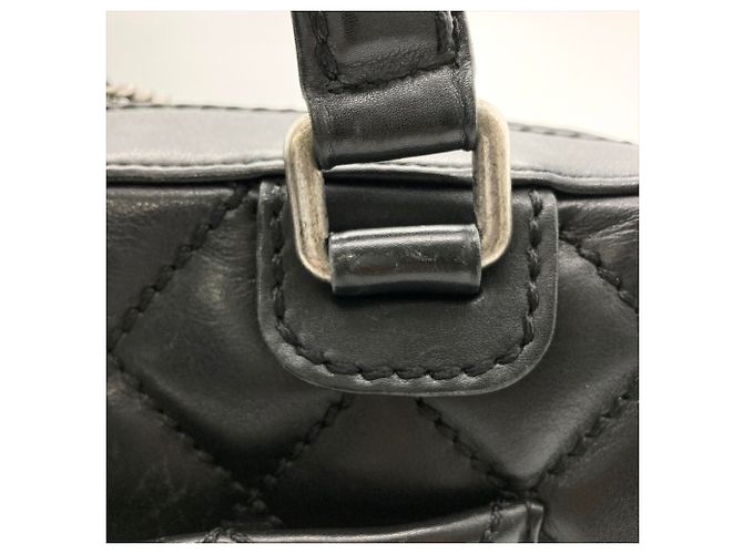 Sac à main Chanel Wild Stitch en noir - vue 9