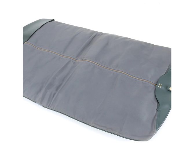 Custodia per abiti Louis Vuitton Taiga Bering Epicea - vista 7
