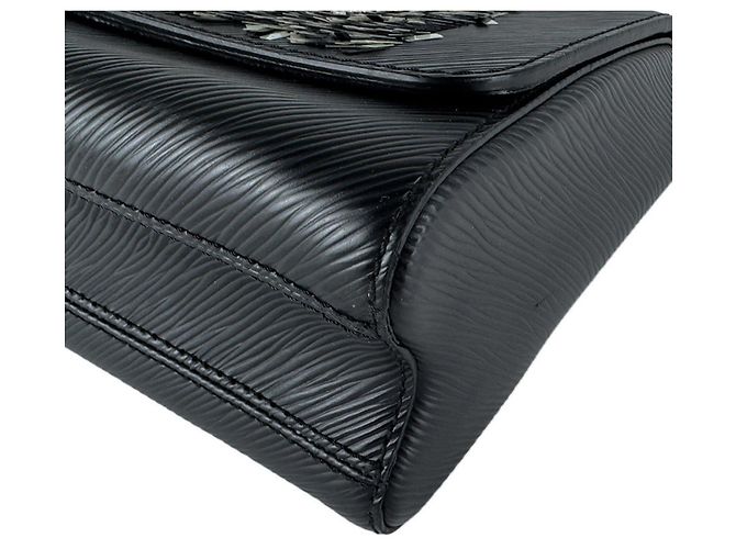 Borsa a tracolla in pelle Epi Louis Vuitton Nero - vista 9