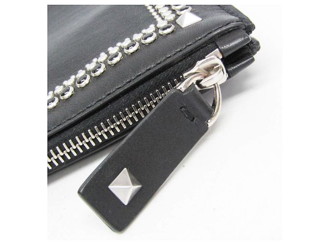 Clutch LOVE con borchie Valentino Garavani - vista 11