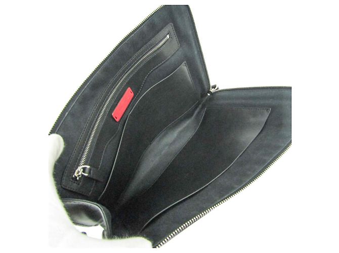 Clutch LOVE con borchie Valentino Garavani - vista 4