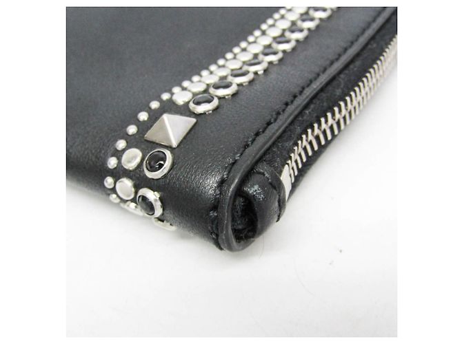 Clutch LOVE con borchie Valentino Garavani - vista 5