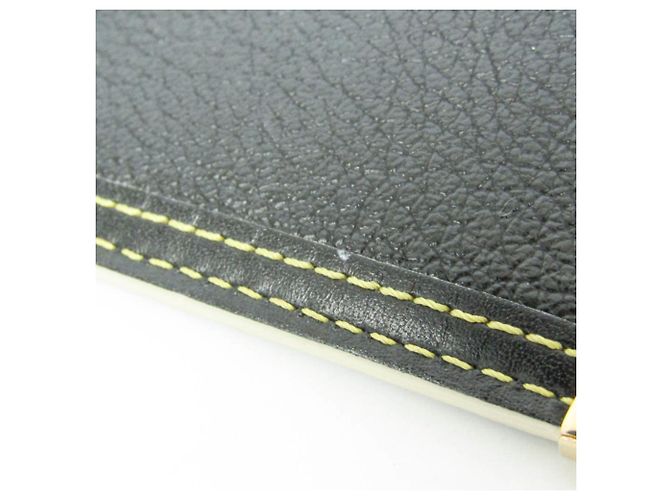 Louis Vuitton Suhali Key Pouch M91824 Negro - vista 9