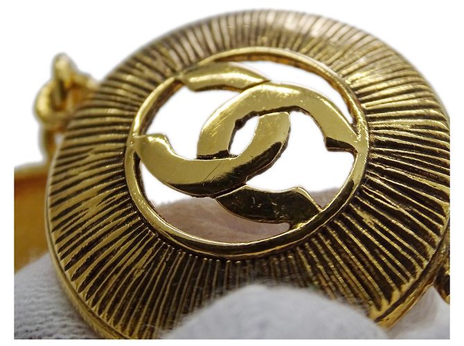 Bracciale con charm Chanel in oro D'oro - Ansicht 9