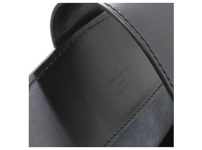 Borsa a Spalla Louis Vuitton Epi Cluny Nero - vista 7