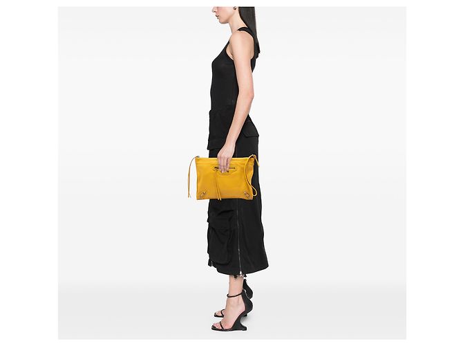 Clutch da polso in pelle gialla Papier di Balenciaga - vista 7