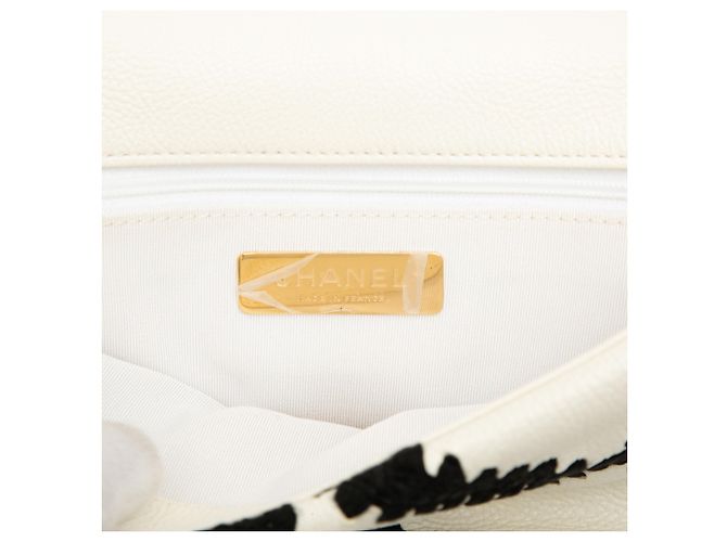 Chanel White Medium Crochet Calfskin 19 Flap Bianco Crudo - vista 5