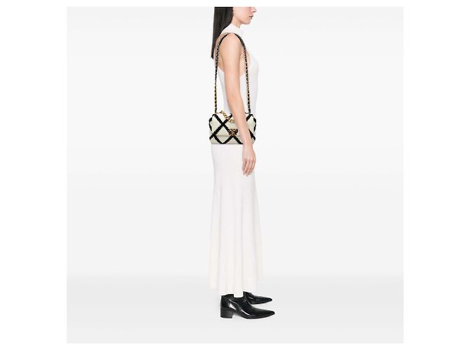 Chanel White Medium Crochet Calfskin 19 Flap Bianco Crudo - vista 7