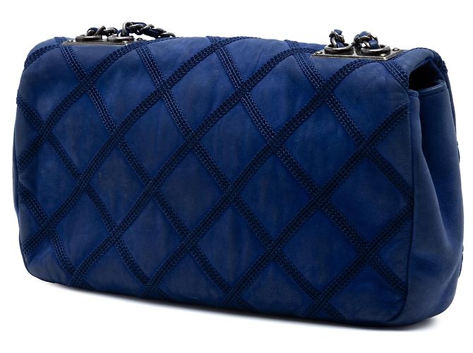Chanel Blue Small Iridescent Calfskin Diamond Stitch Chain Flap - vista 2
