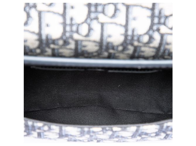 Dior Bobby Crossbody aus blauem Oblique Canvas, Größe Medium Marineblau - Ansicht 4