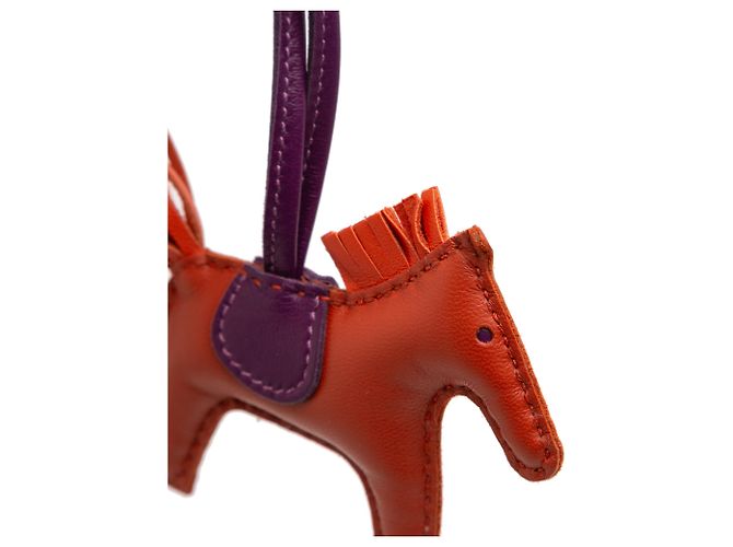 Charm per borsa Hermès Orange Milo Lambskin Grigri Rodeo PM Arancione Porpora - vista 7