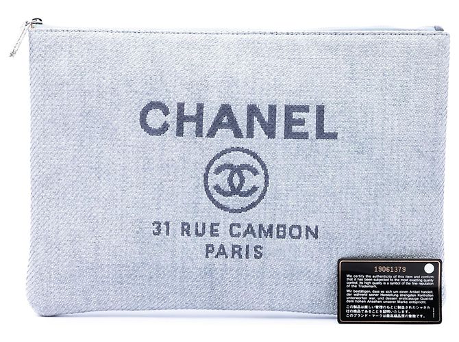 Clutch Chanel Blue Large Canvas Deauville O Case Blu chiaro - vista 7