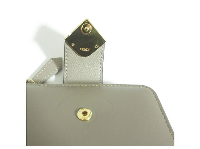Fendi FF Diamond Klapperbrieftasche Beige - Ansicht 11