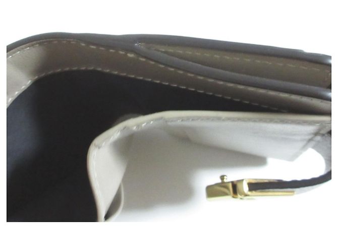 Fendi FF Diamond Klapperbrieftasche Beige - Ansicht 7