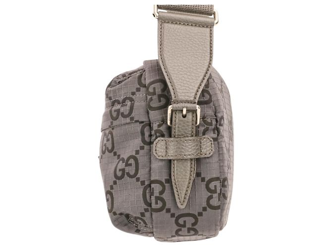 Borsa a tracolla Gucci Econylon GG Marrone - vista 5