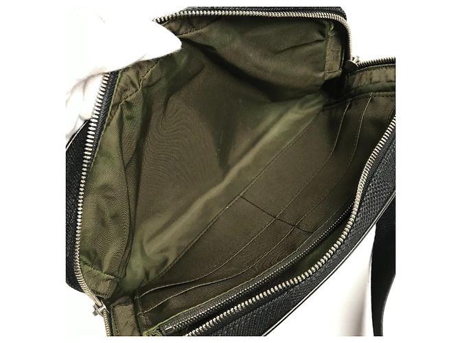 Borsa a tracolla Louis Vuitton Damier Geant Acrobat Nero - vista 12