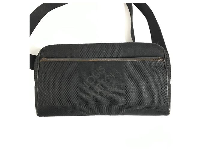 Borsa a tracolla Louis Vuitton Damier Geant Acrobat Nero - vista 2