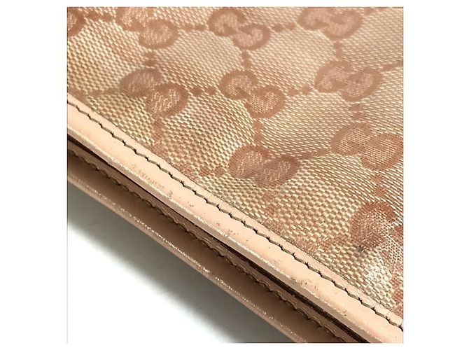 Pochette a tracolla Gucci rosa con logo GG - vista 12