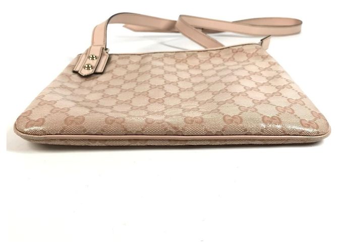 Pochette a tracolla Gucci rosa con logo GG - vista 5