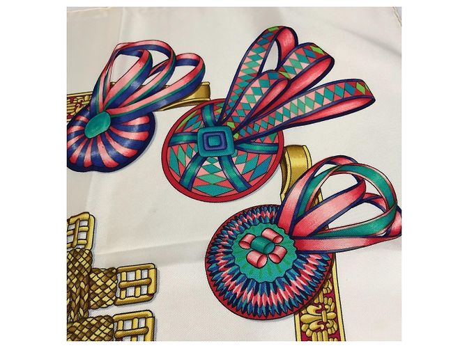 Hermès Pañuelo de seda Les Rubans du Cheval Hermes Blanco Multicolor - vista 9