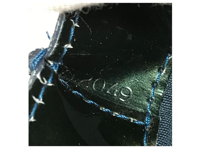 Borsa Tote Louis Vuitton Monogram Vernis Wilshire PM Blu - vista 17