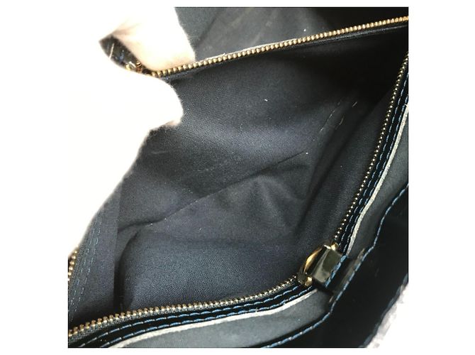 Borsa Tote Louis Vuitton Monogram Vernis Wilshire PM Blu - vista 18