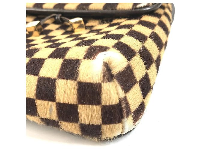 Borsa Gazelle Louis Vuitton Damier Sauvage Marrone - vista 6