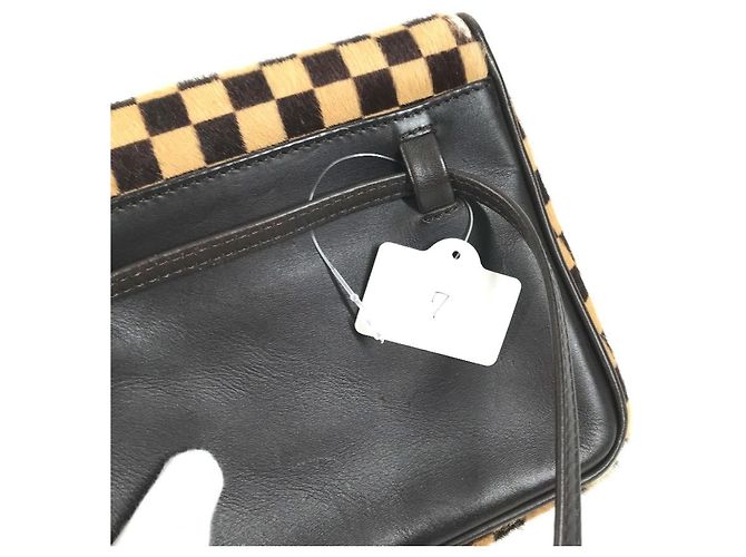 Louis Vuitton Epi Supreme Pochette Jour GM Black Nero - vista 16