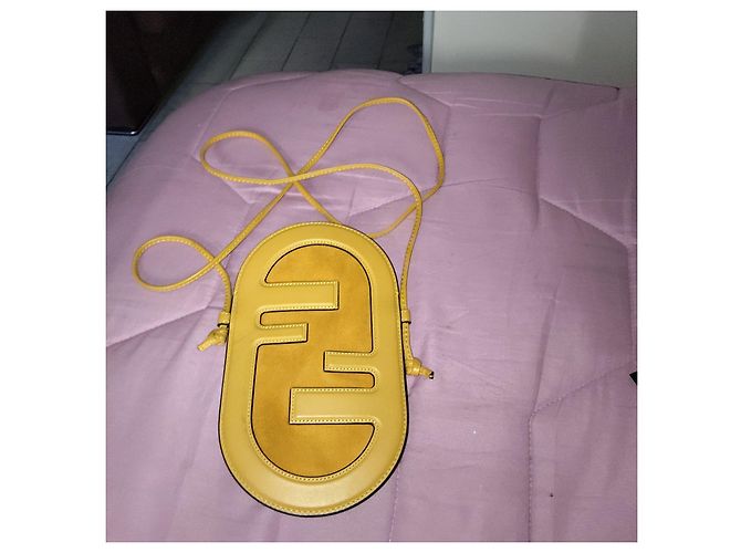 Pochette per telefono Fendi O'Lock Beige Giallo - vista 4