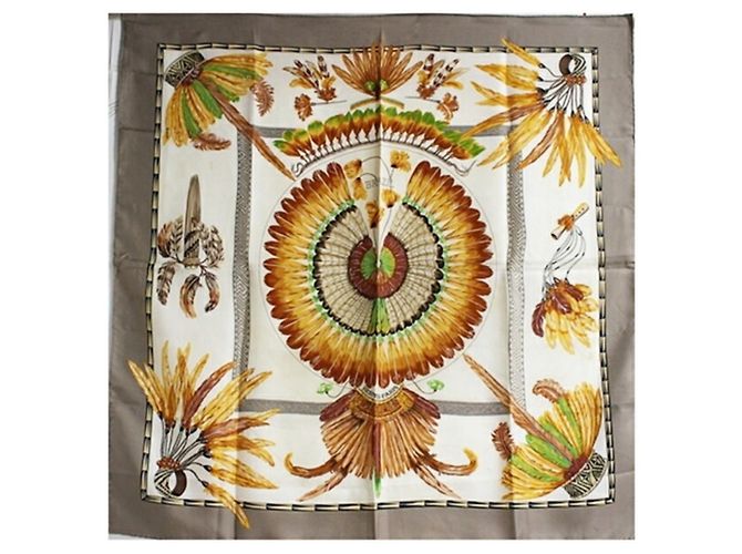 Hermès Sciarpa in seta Hermes Carré 90 BRAZIL Beige Bianco sporco - vista 2