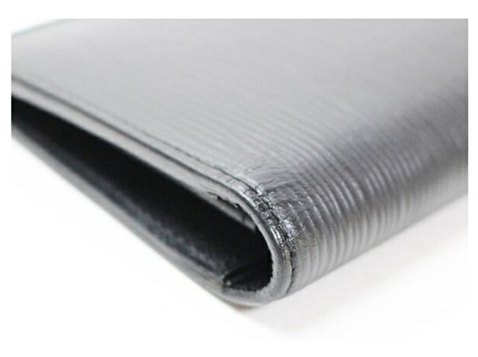 Cartera larga plegable Louis Vuitton Epi Brazza Negro - vista 9