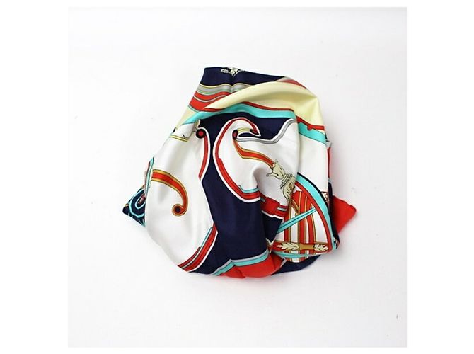 Hermès Sciarpa di seta Hermes Carré 90 Washington's Carriage Multicolore Blu navy - vista 7